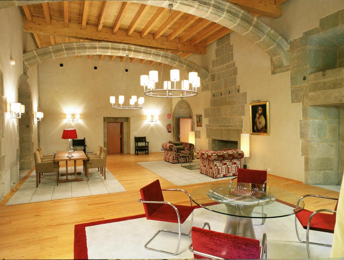 Parador de Santo Estevo - Housity