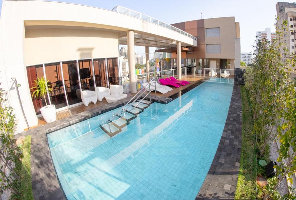 Suitetrails - Moderno apto com piscina rua Augusta e Frei caneca