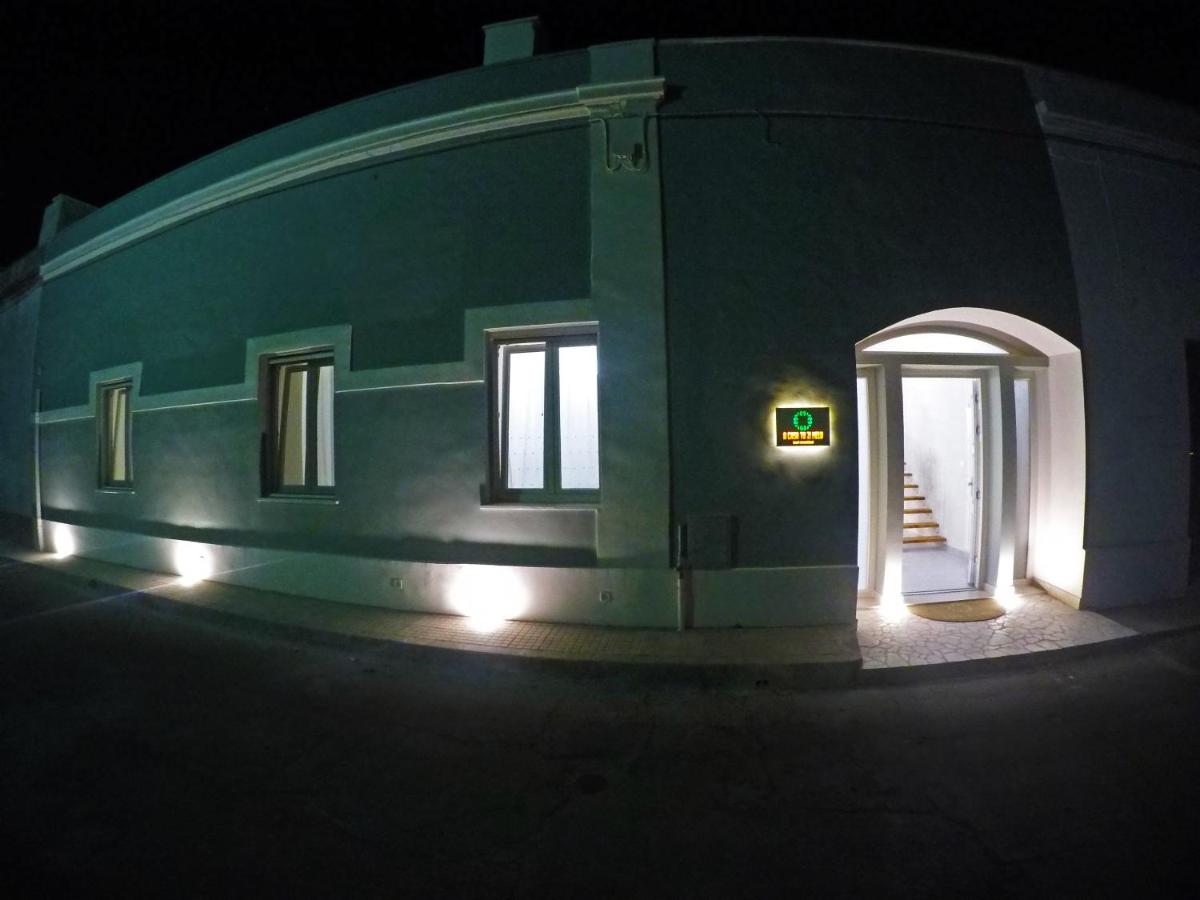 A casa tu zi Melu - Housity