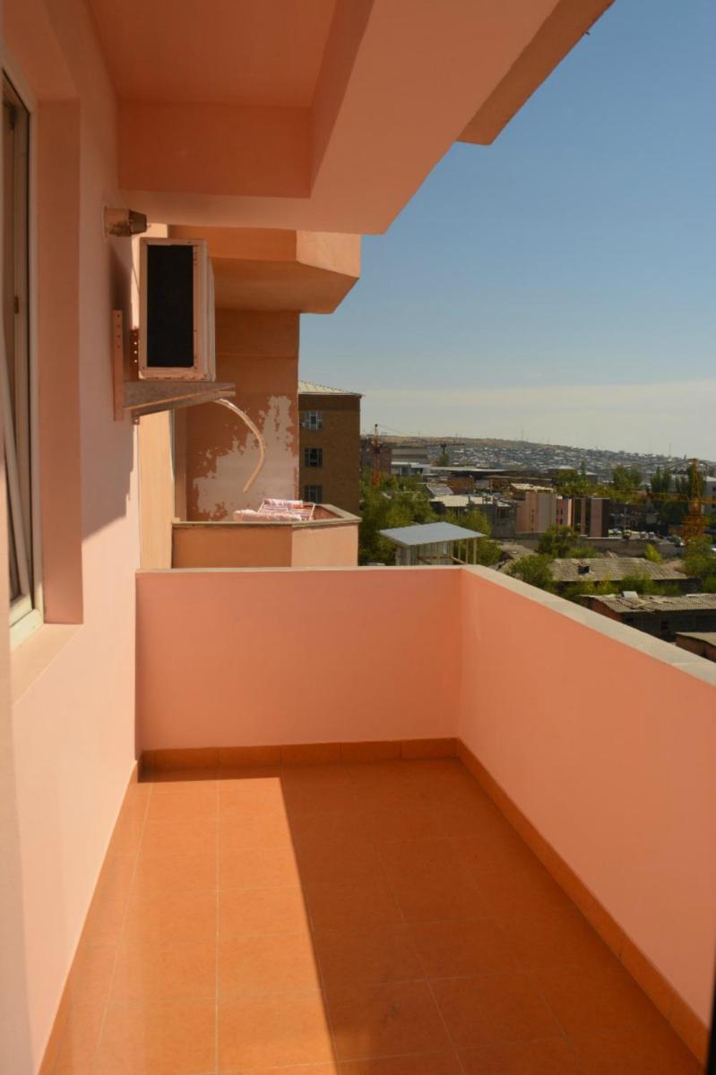 Apartment in Yerevan - Housity
