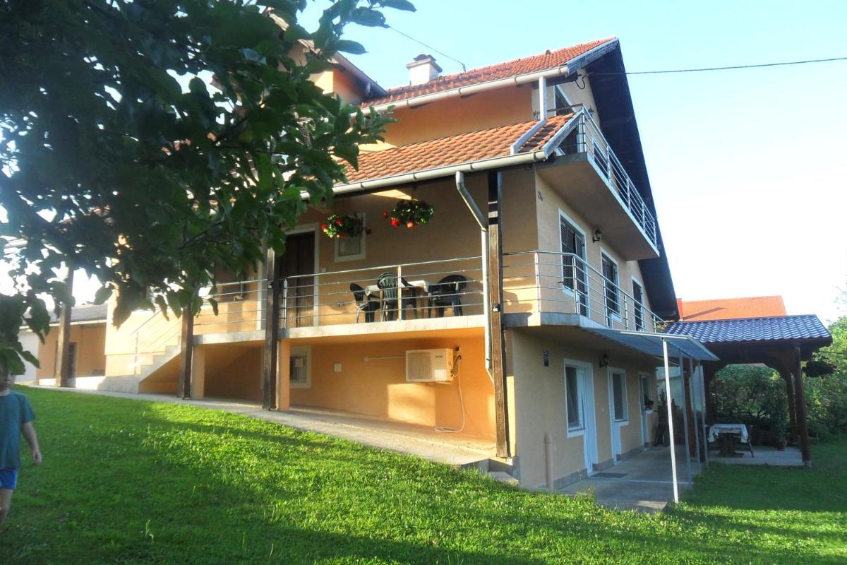 Studio apartman Trdina - Housity