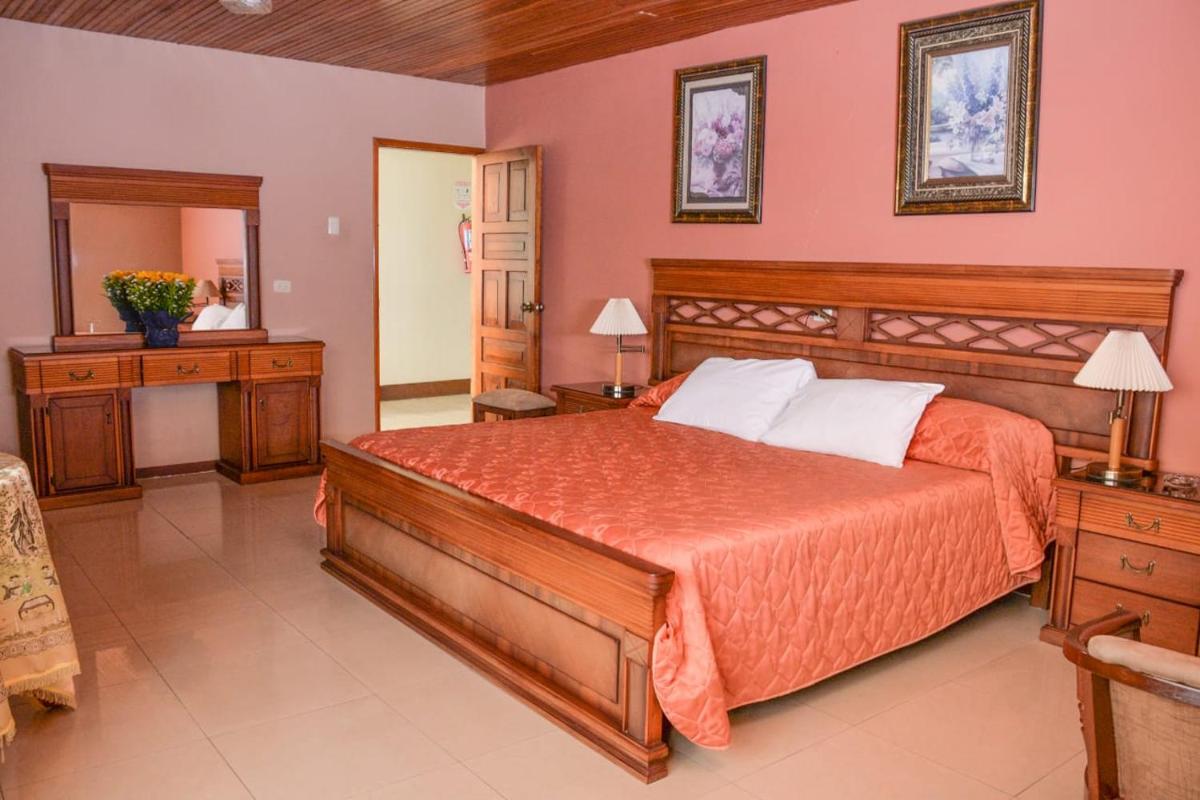 Hotel Olimpico en Quevedo - Housity