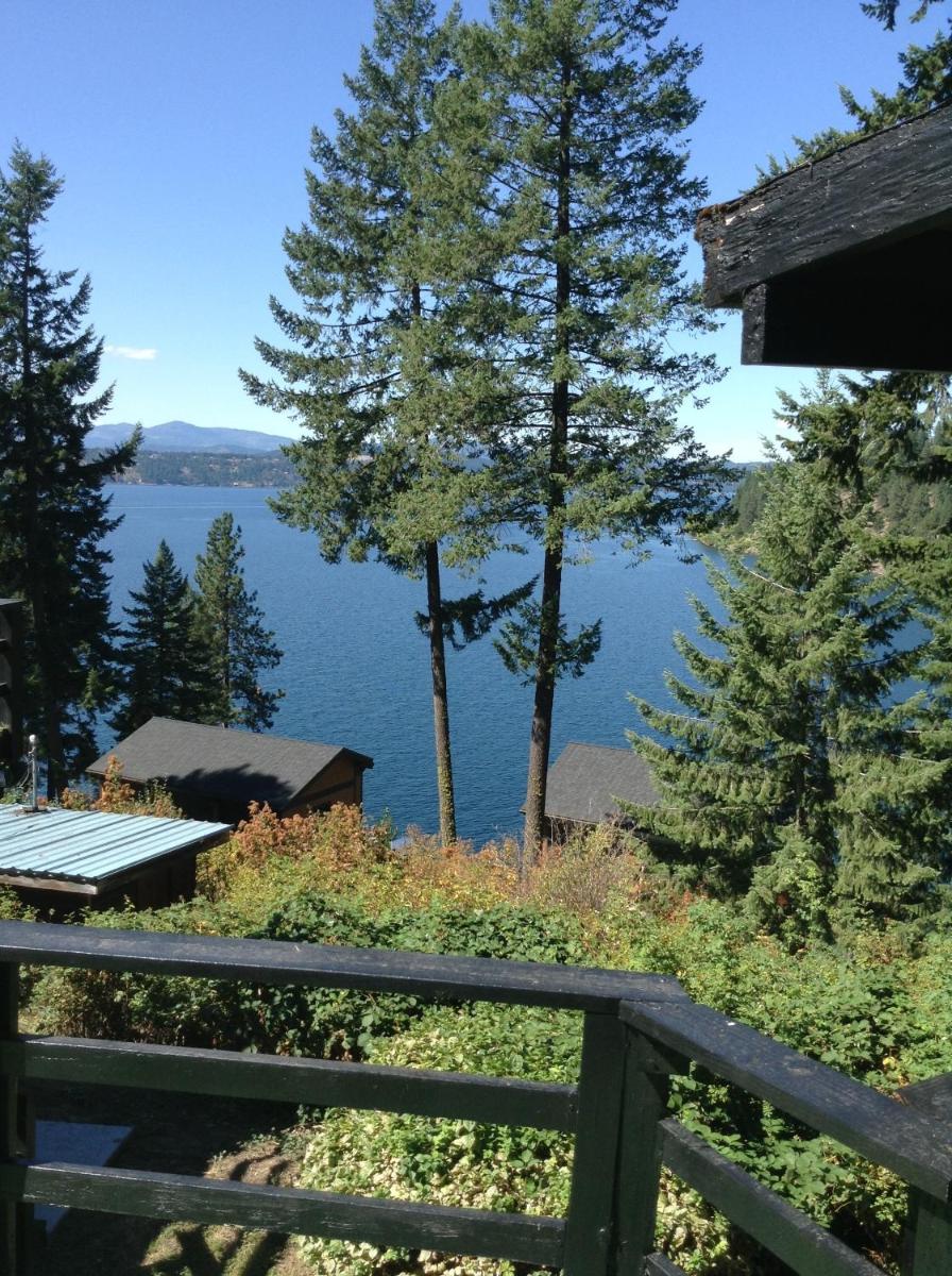 Bennett Bay Inn - Housity
