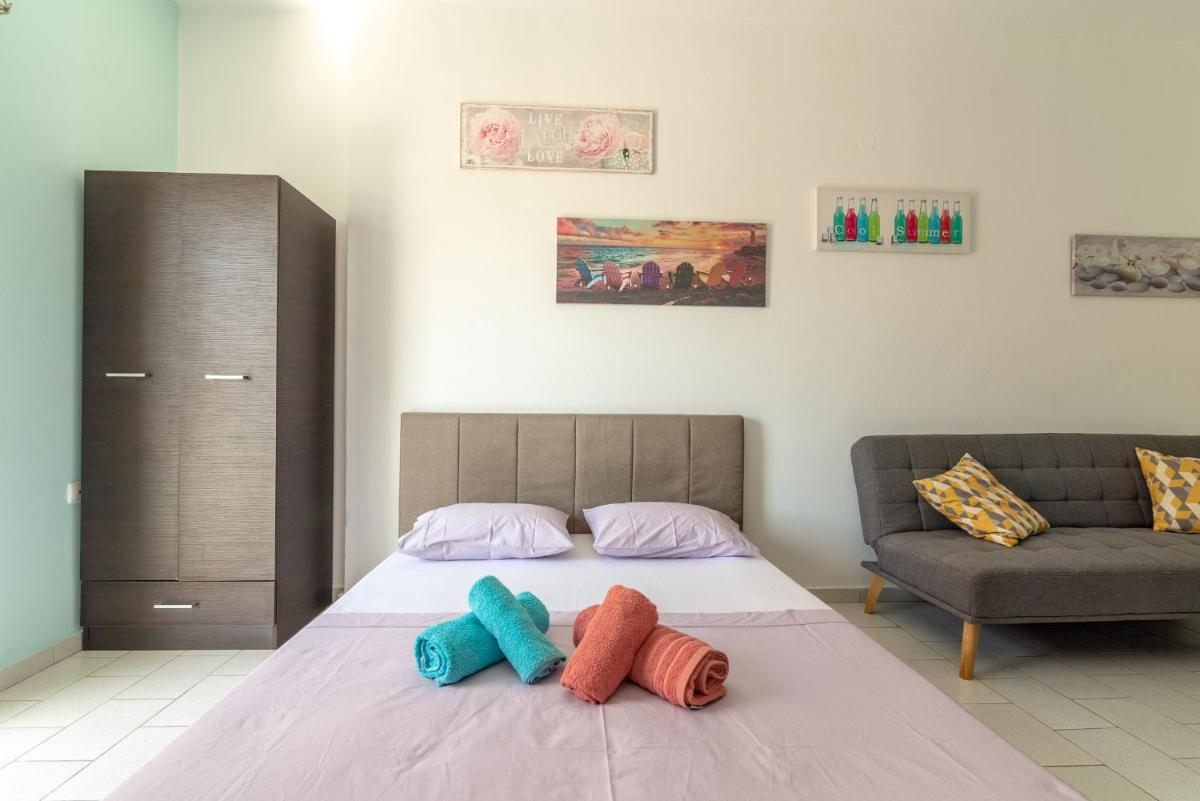 3rd Floor Apartment next to the BeachFront - Housity