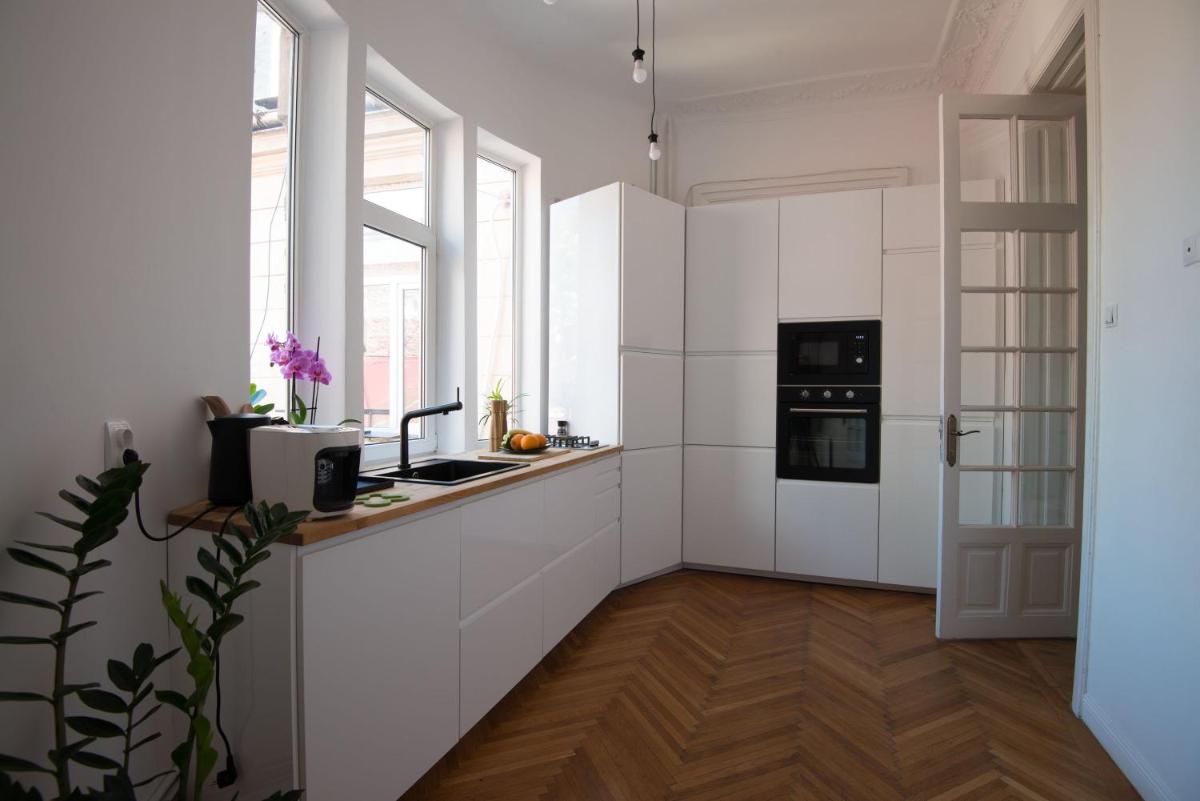 George Enescu Suites - Housity