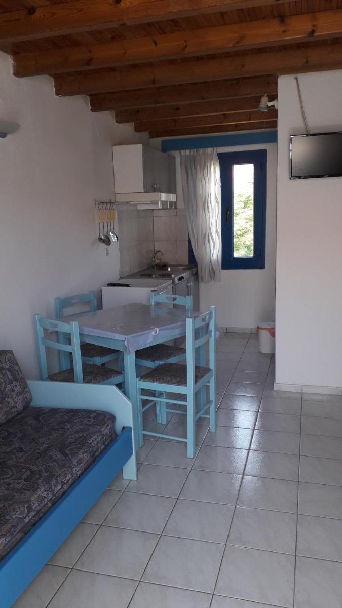 Cleopatra Studios - Housity