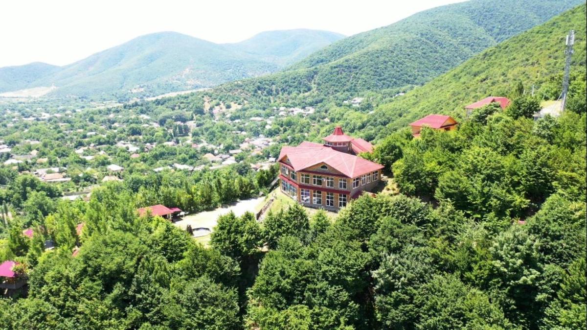 Kungut Hotel & Restaurant - Housity
