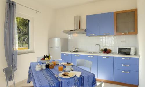 CASA VACANZE SANTI - Housity