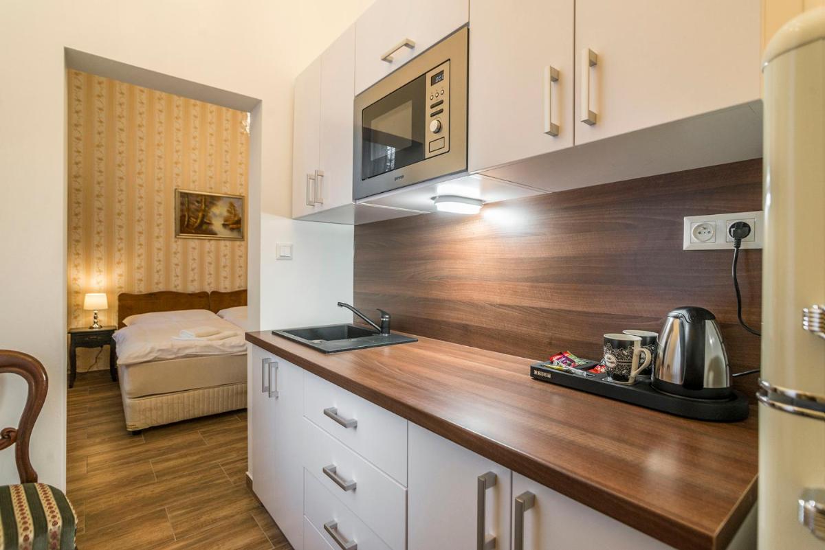 RETRO Apartments Bosak Contactless check-in - Housity