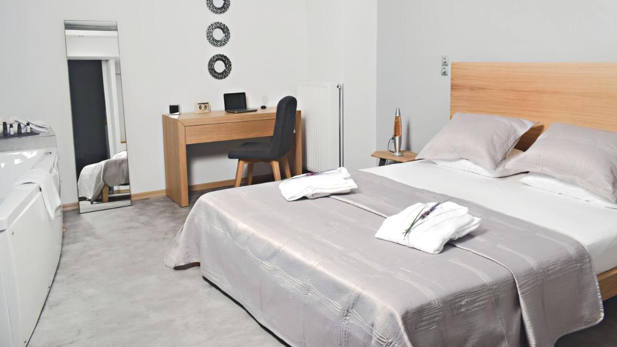 BEAUTIFUL PEOPLE SUITES ATHENS ACROPOLIS VIEW - Housity
