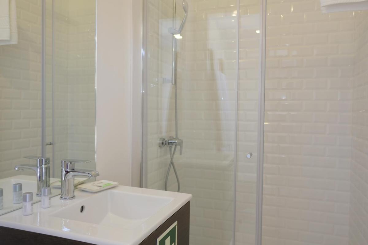 Suitetrails - Oporto Wall Apartments
