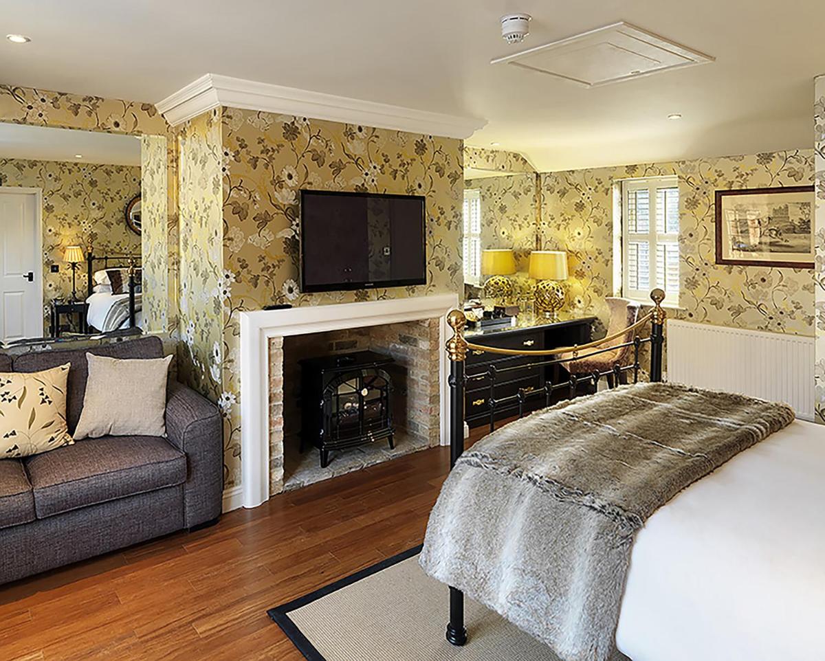 The Crown Inn - Housity