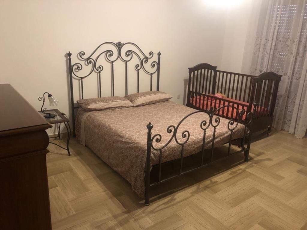 Giulietto - Housity