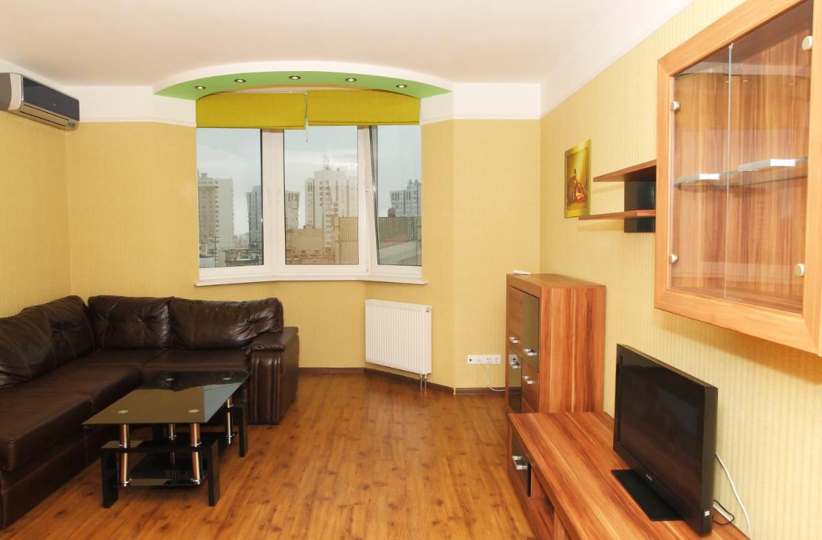 Apartments naDobu on Poznyaki - Kiev - Housity