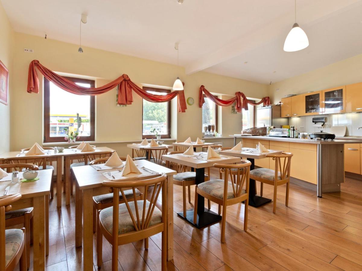 Hotel Bohemia - Housity
