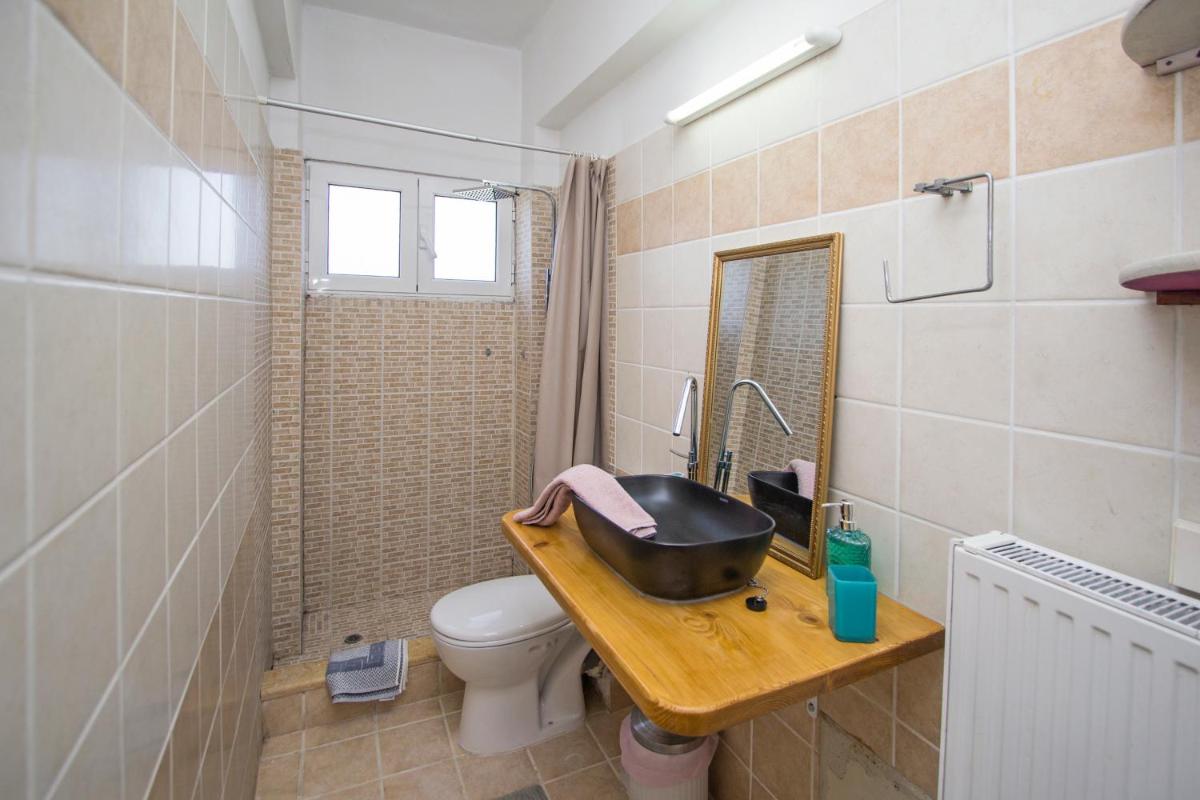 Luxury Skyline Apartment - Housity