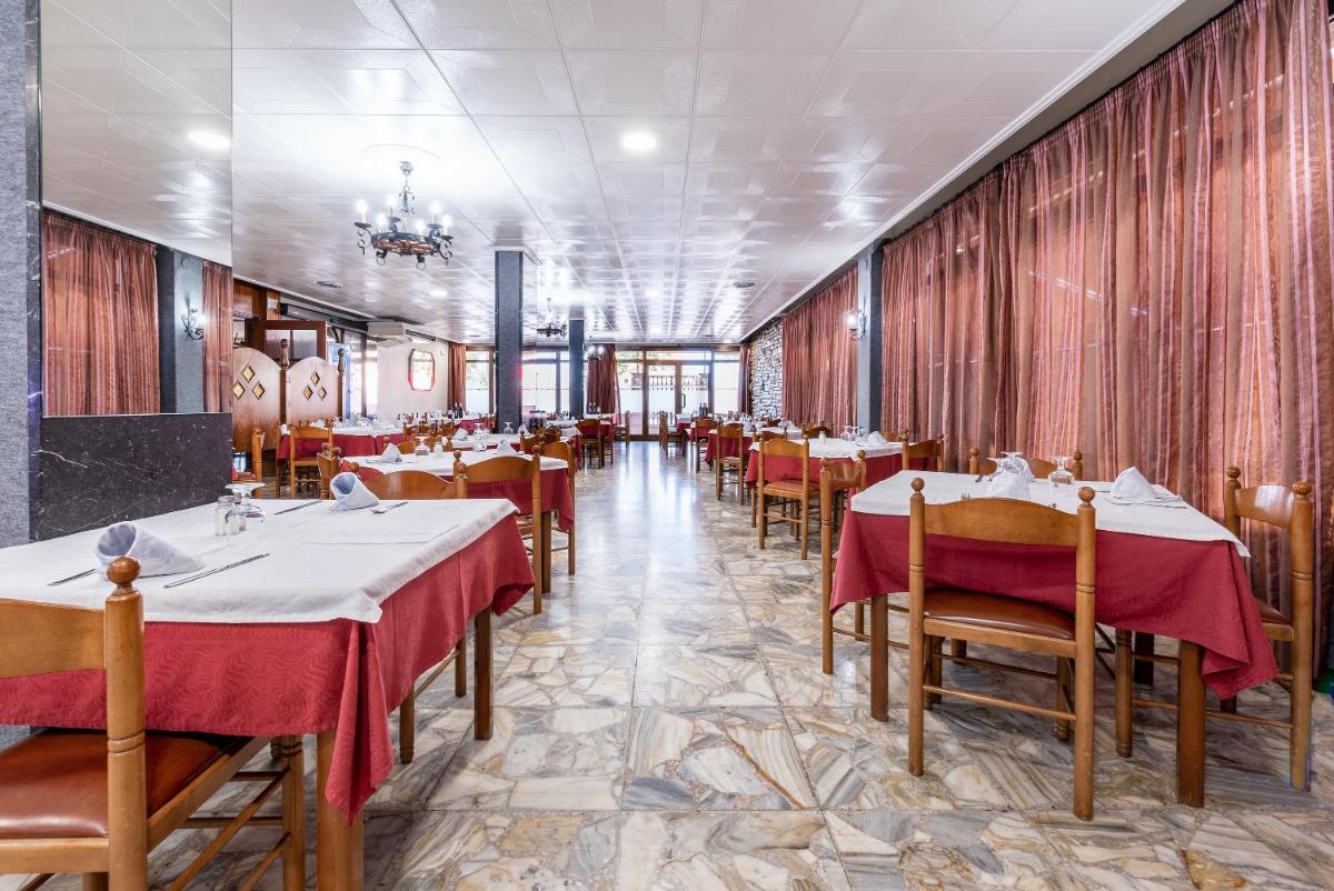 Hotel Canadá - Housity