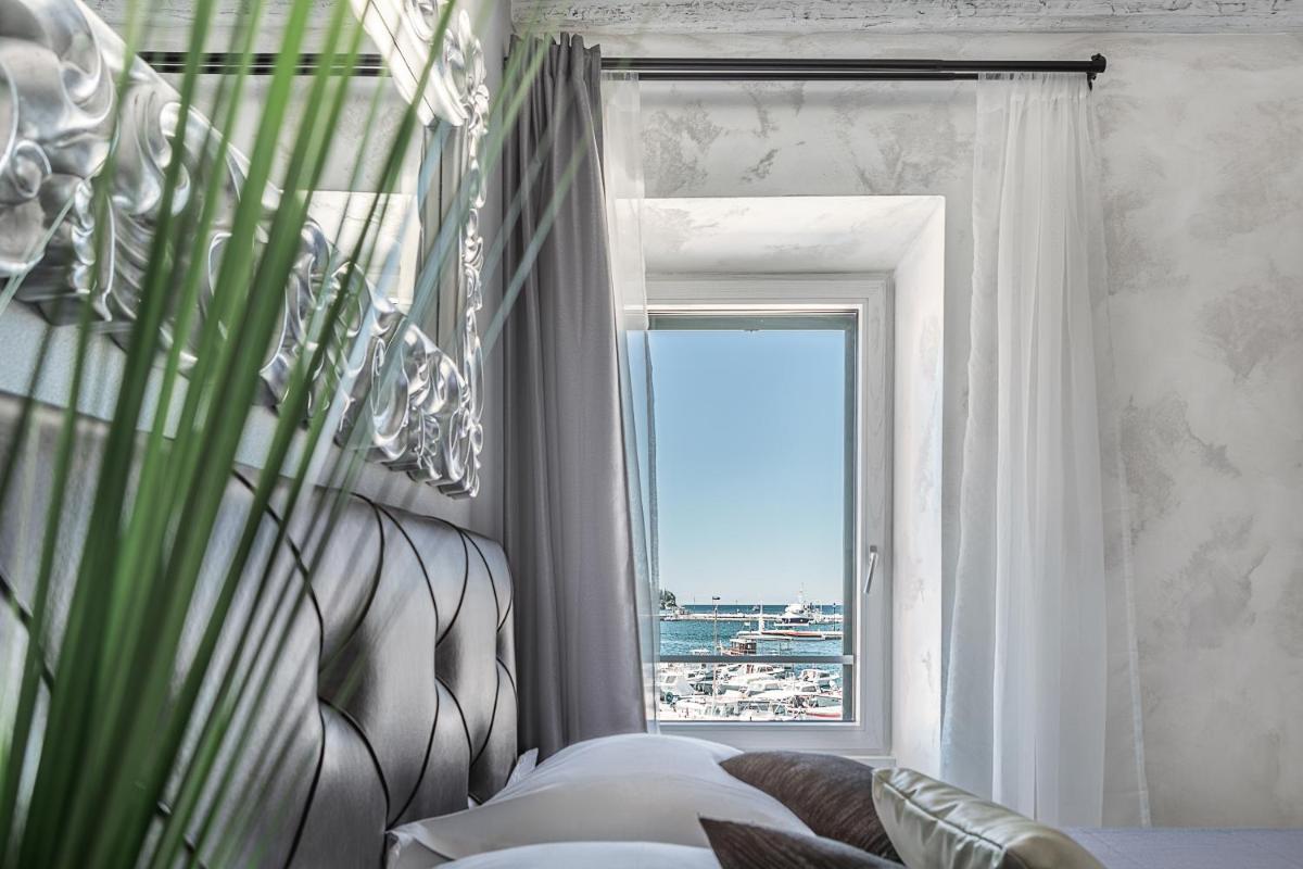 Royal View - Housity