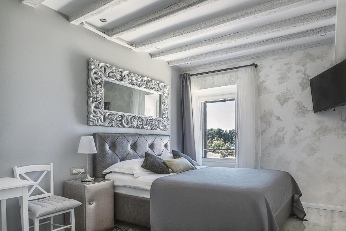 Royal View - Housity