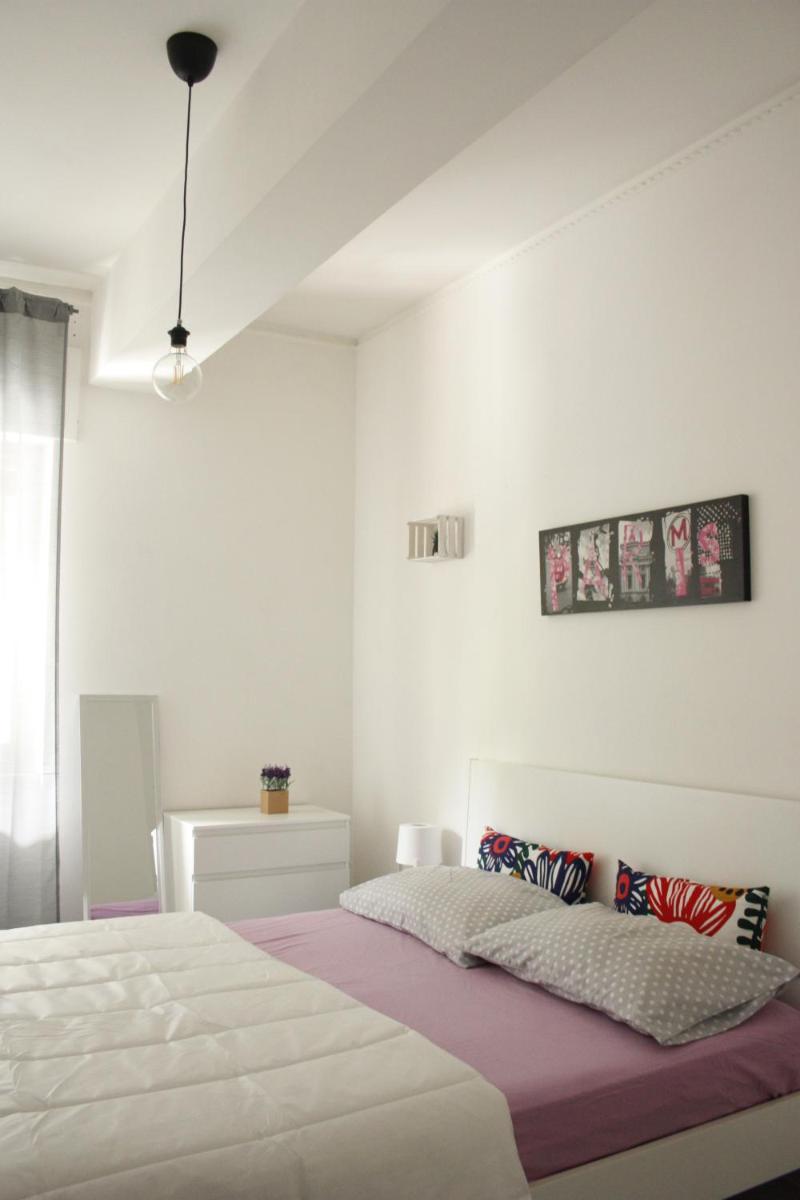 window on the lake - Housity