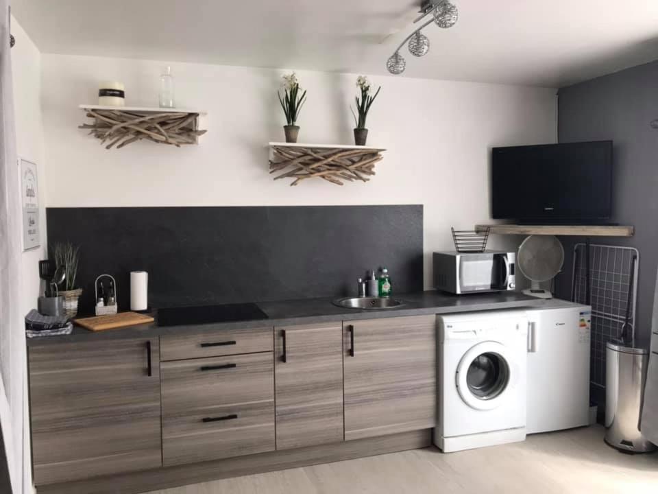 Comme à La Maison - Housity