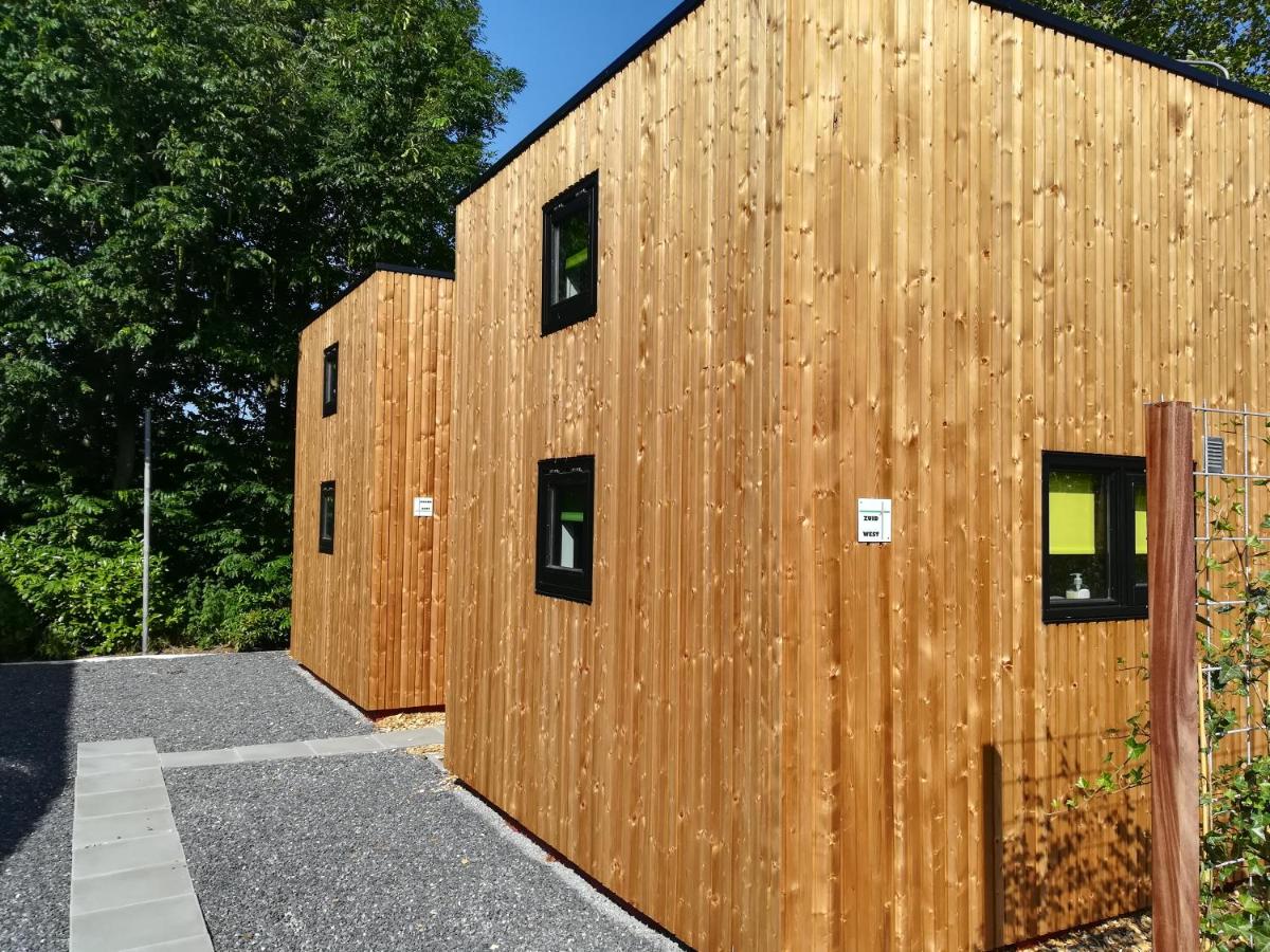Trendy Tiny Houses Bovenweg - Housity