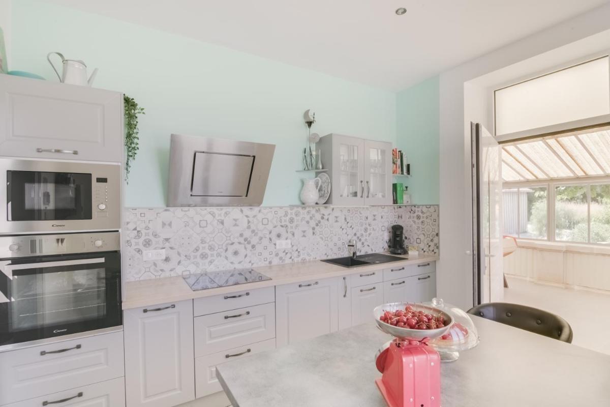 Maison Qui s'y frotte s'y pique - Housity
