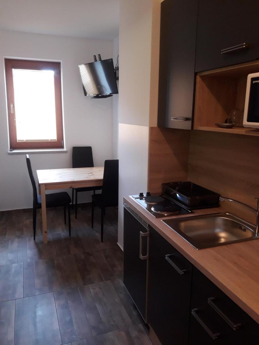 Simnovi apartmaji - surrounded by nature - Housity