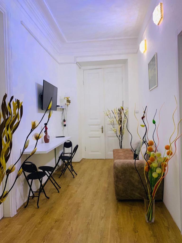 Suitetrails - APARTAMENT OLD YARD
