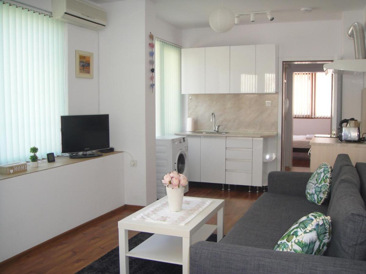 Shushi’s 1 bedroom Central apartment - Housity