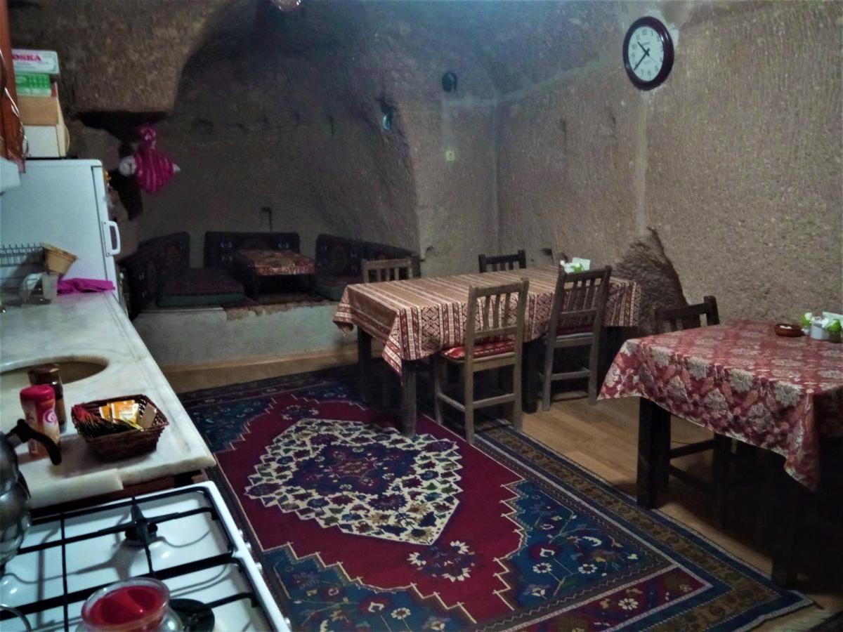 Homestay Cave Hostel - Housity