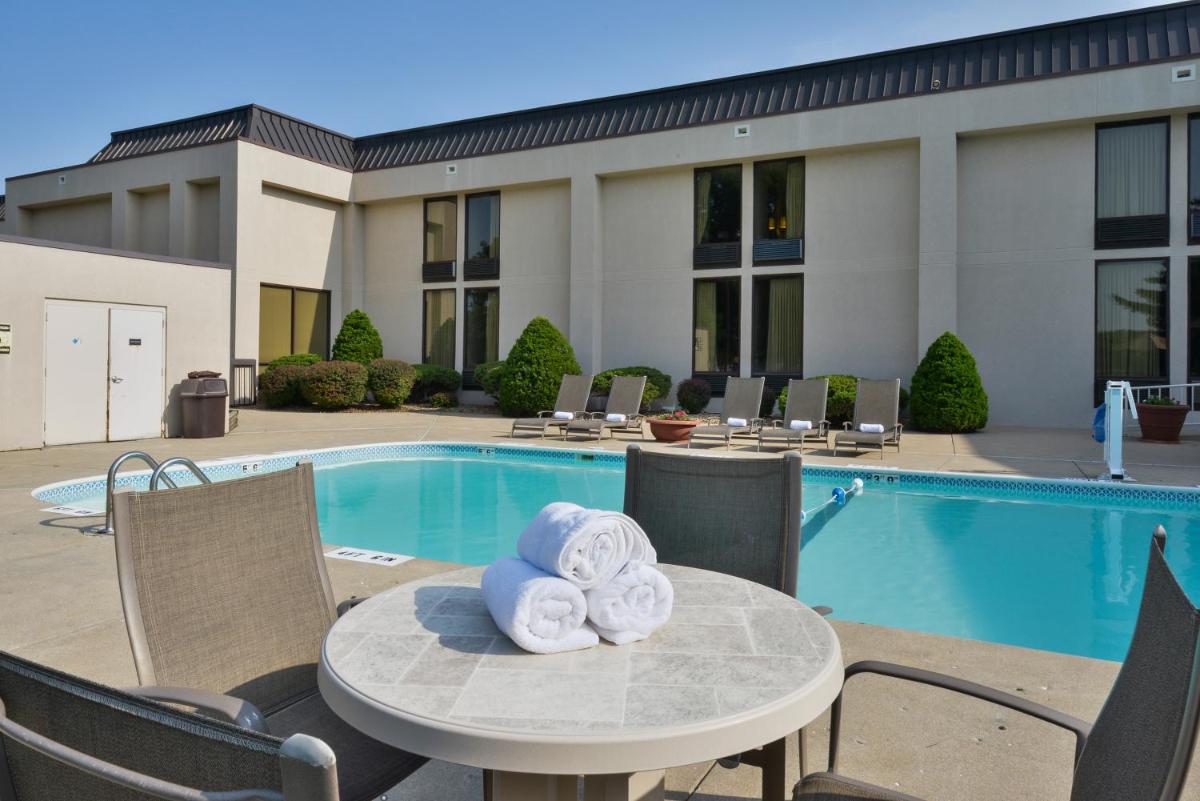 Greenstay Hotel & Suites Central - Housity