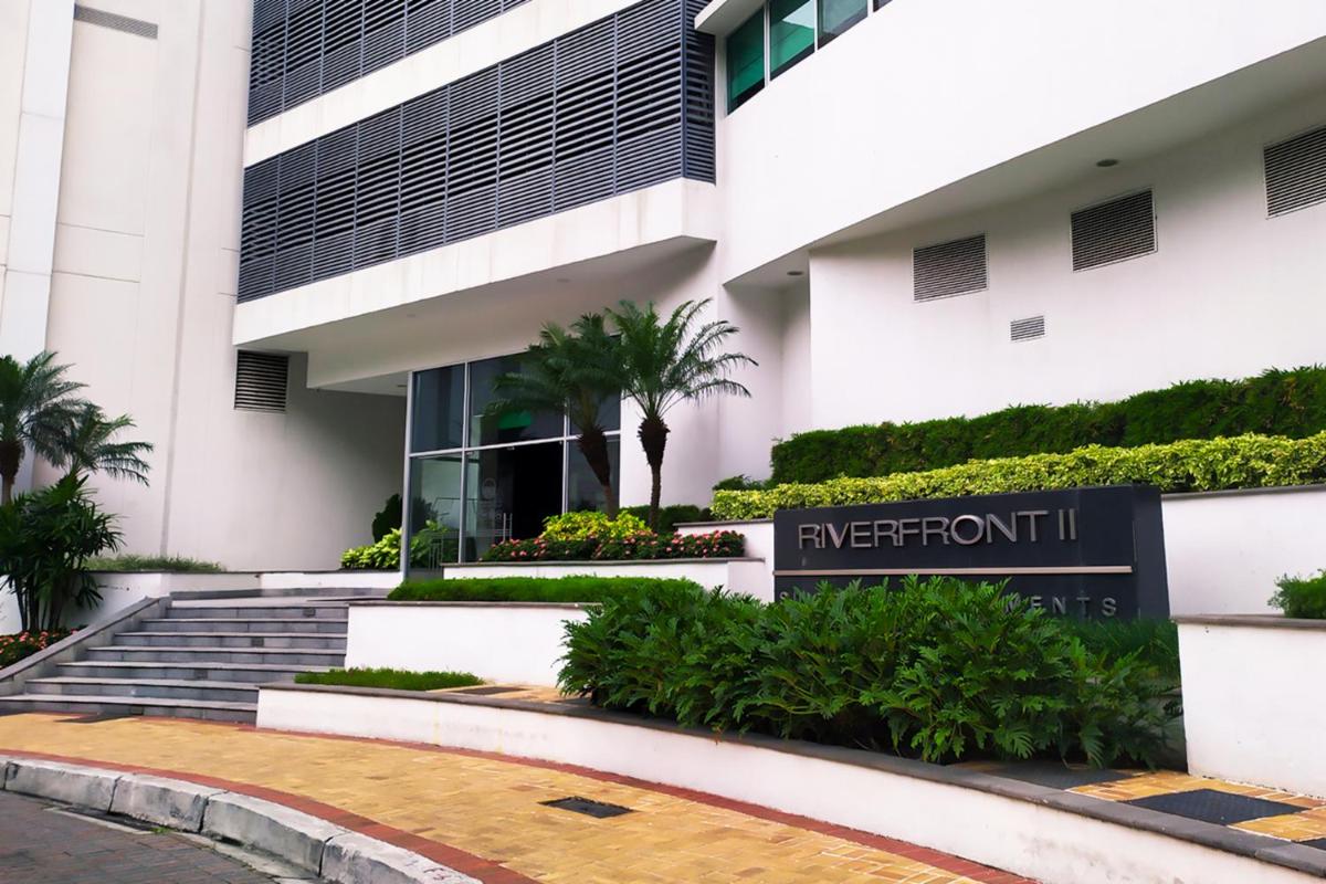 Puerto Santa Ana, Suite con vista al Rio - Housity