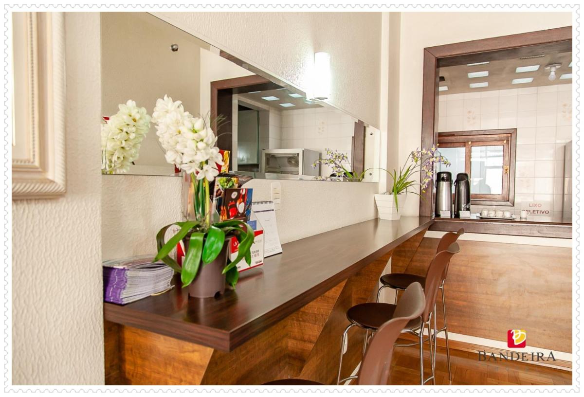 Bandeira Hotel - Housity