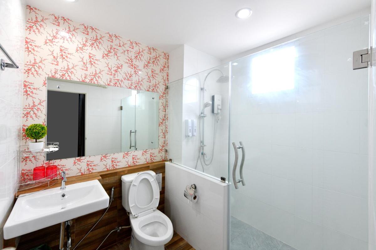 Feungfah Litz - Housity