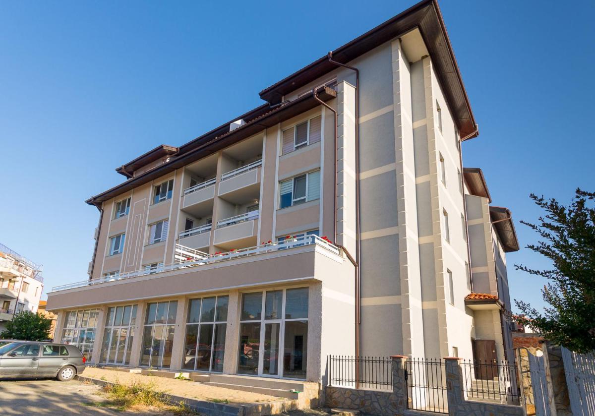 Hiora Apartments Vasiliko - Housity