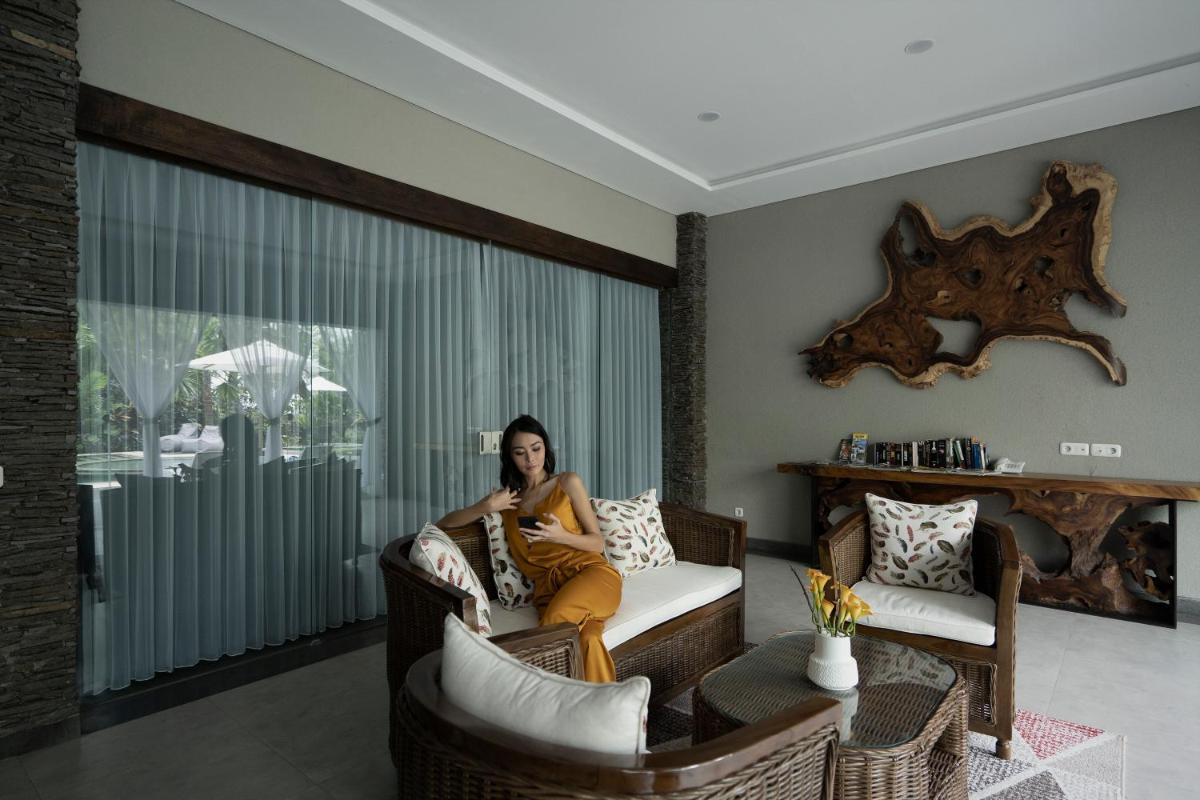 Del Cielo Villa Jimbaran - Housity
