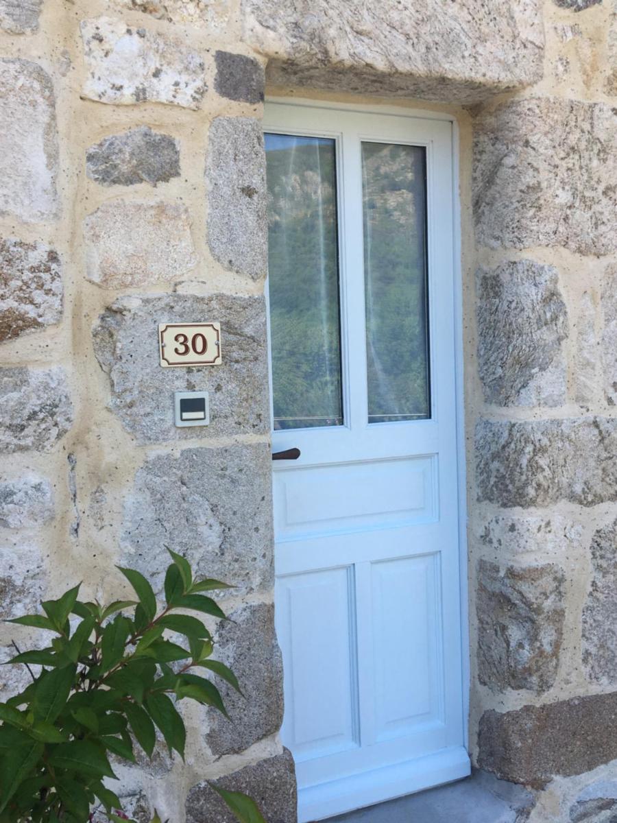 Gorgeous Stone House in the heart of Ardeche - Housity