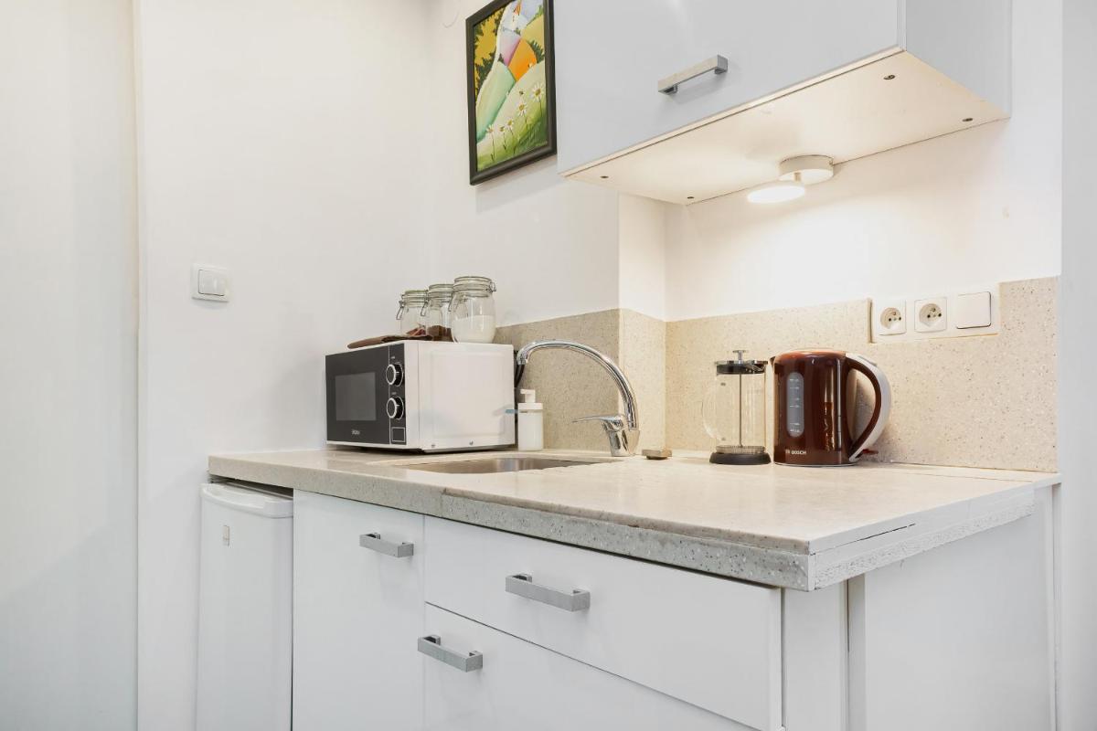 Suitetrails - Apartments Warsaw Brzozowa by Renters