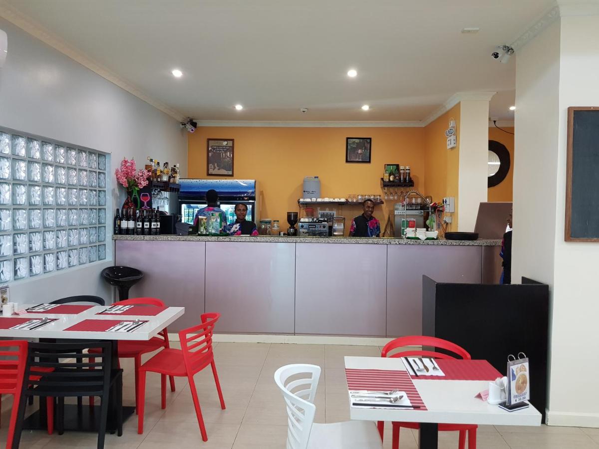 Lae City Hotel - Housity