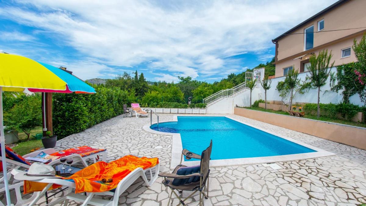 Vacation Home Orion - Housity