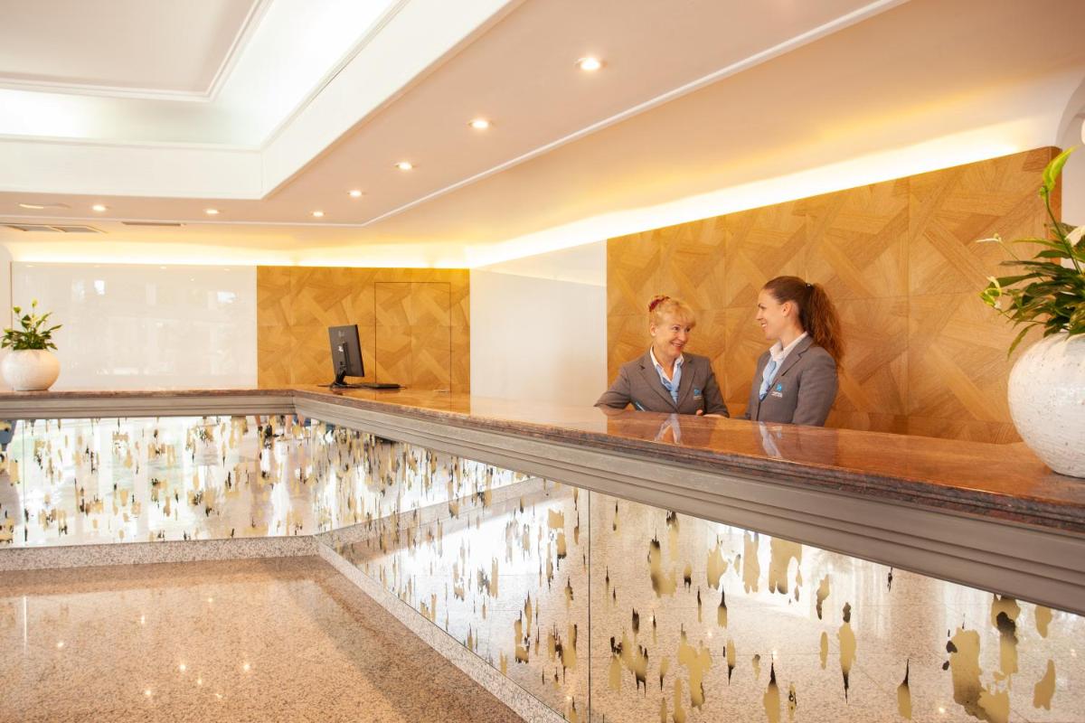Clientes alojados en Grupotel Orient