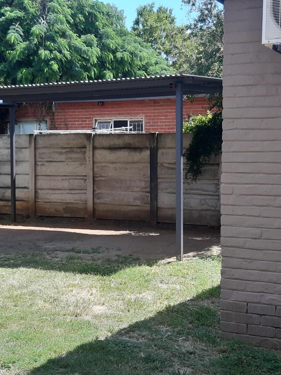 Roos Getaway Apartments - Housity