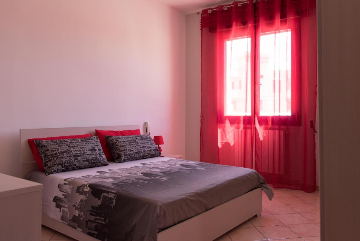 Donna Marzia Holidays House - Housity