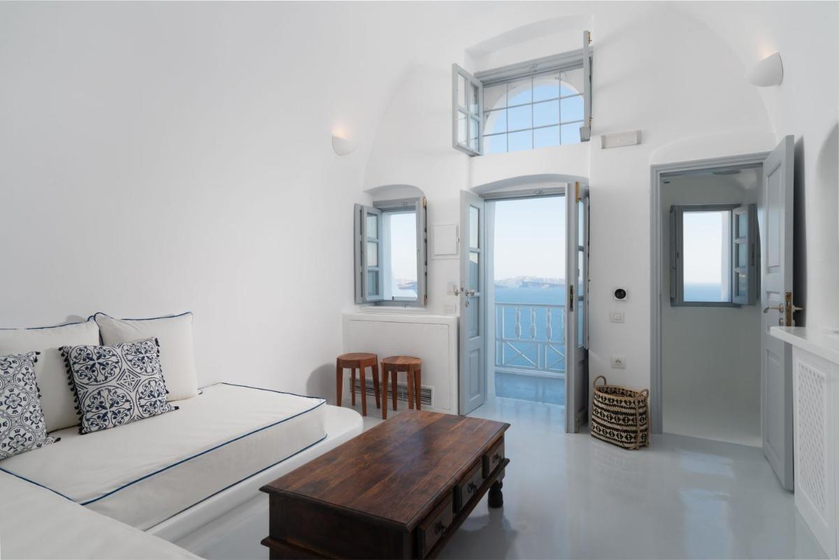 Oia Spirit Boutique Residences - Housity