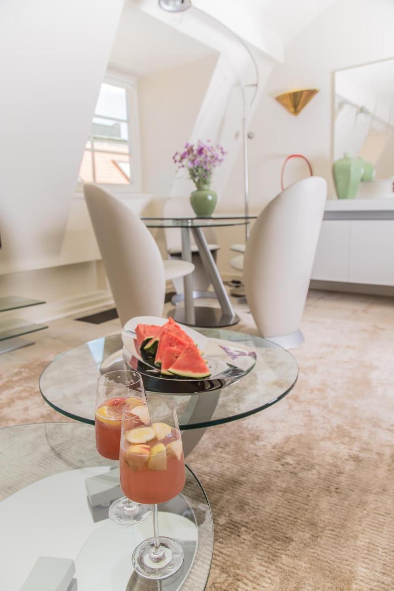 President Boutique Apartment - Housity