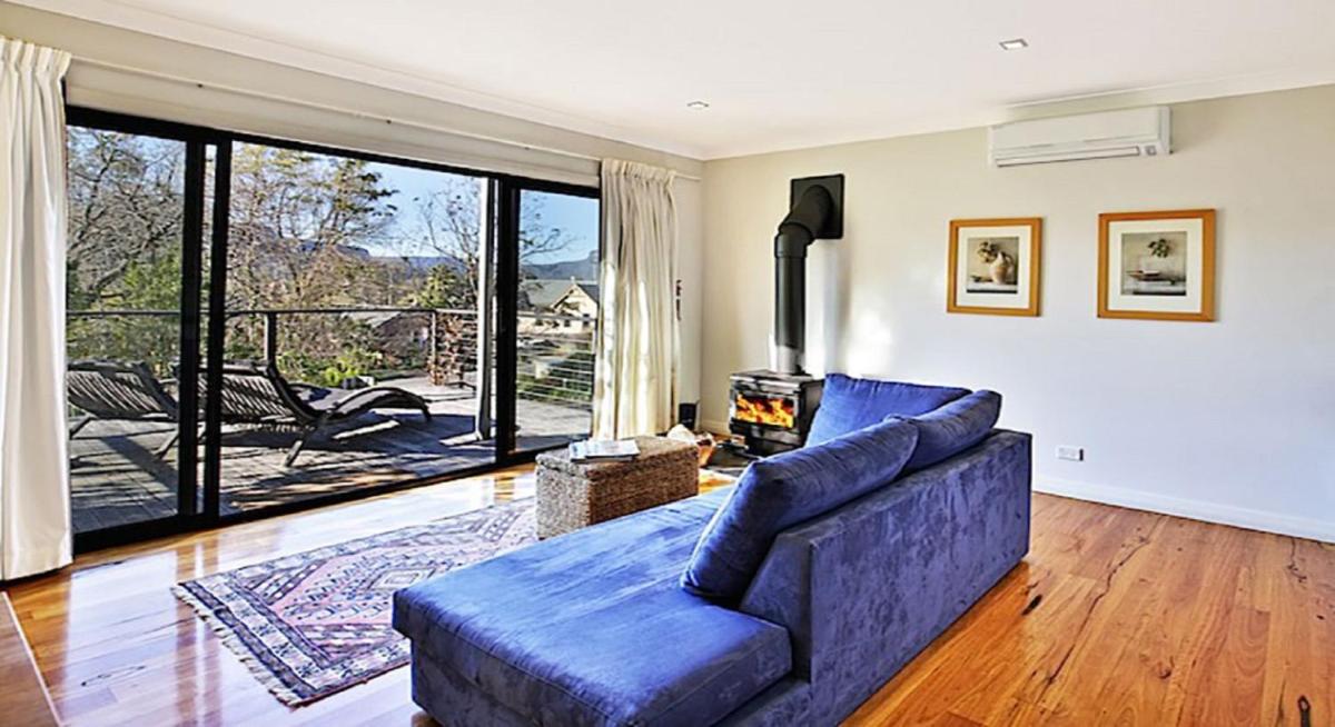 Cloudsong Chalet 1 Close to the village centre - Housity