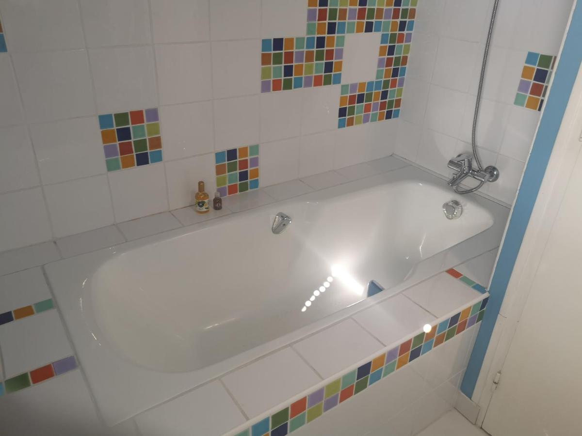 Joelle et Hans B&B - Housity