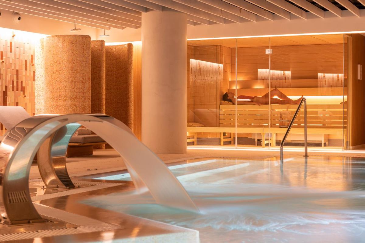 Piscina en o cerca de Inturotel Cala Esmeralda Beach Hotel & Spa - Adults Only