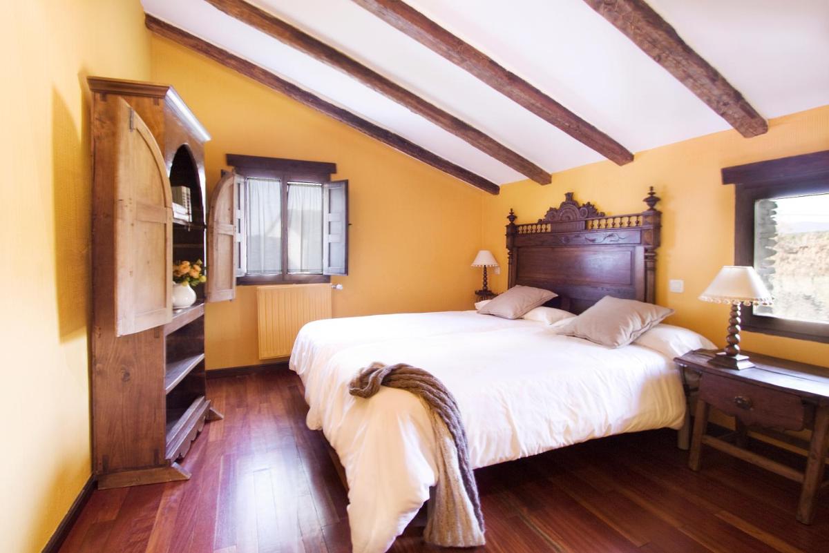 La Pizarra Negra - Housity